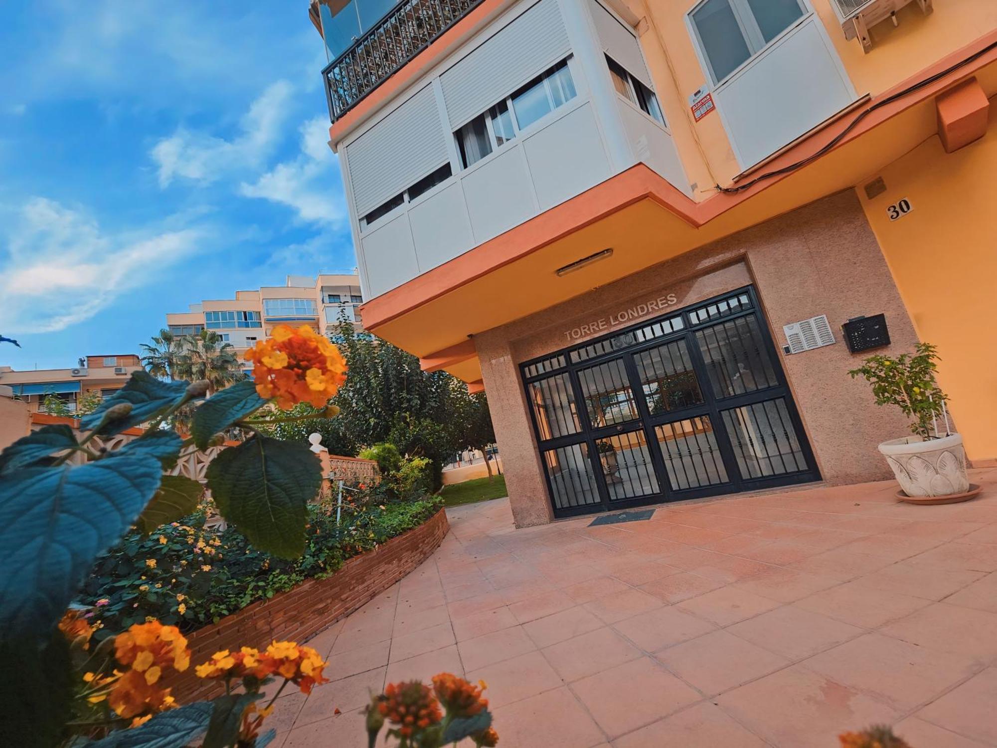 Apartamento Paseo Maritimo De Playamar Torremolinos Zewnętrze zdjęcie